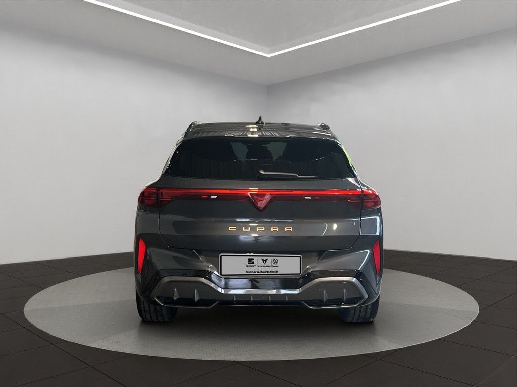 Cupra Terramar TSI 1.5 e-Hybrid 200 kW VZ AHK PANO NAV imagem 3