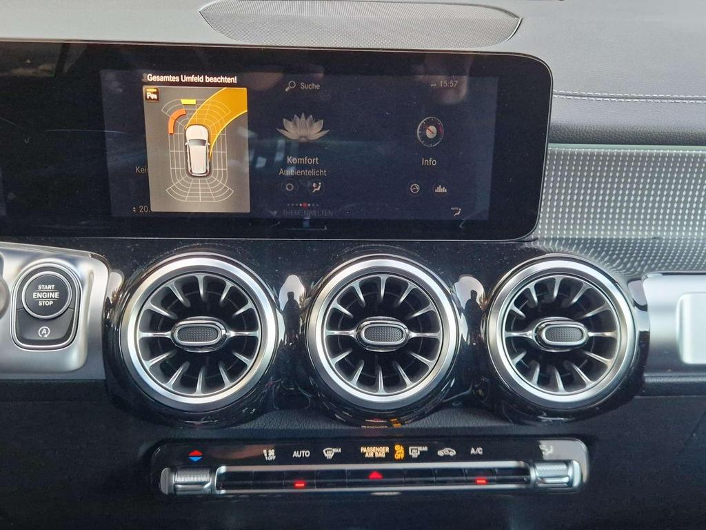 Mercedes-Benz GLB 200