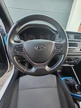 Hyundai i20 1.0 T-GDI 74kW blue Active Passion - Hyundai i20 von privat