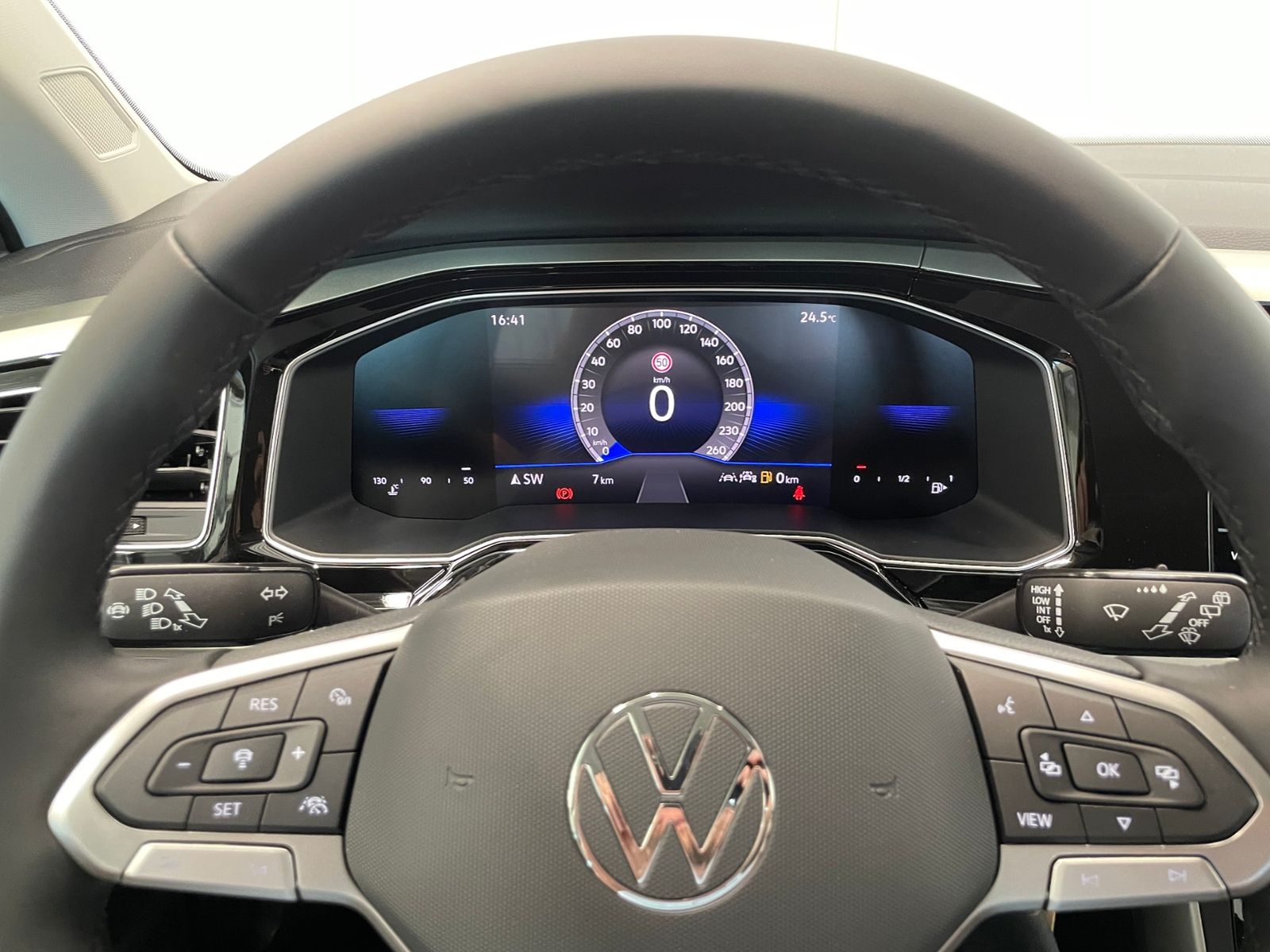 Taigo Move 1.0 TSI NAVI LED APP PDC