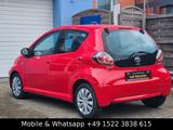 Toyota Aygo Cool 2.Hand Service Neu KLIMA Ganzjahres. - Toyota Aygo (X) in Braunschweig