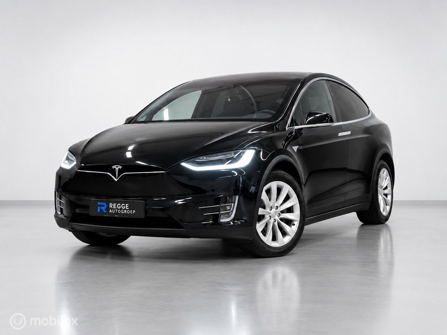 Tesla Model X 75D Base AUTOPILOT | CCS | AHK