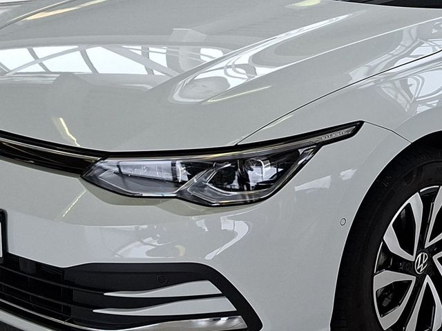 Golf VIII Variant 1.5 eTSI Active *DSG*AHK*LED*A