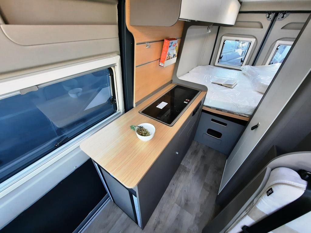 Fahrzeugabbildung LMC Innovan 600 Verfüg./Sparen Sie 16.831,- €