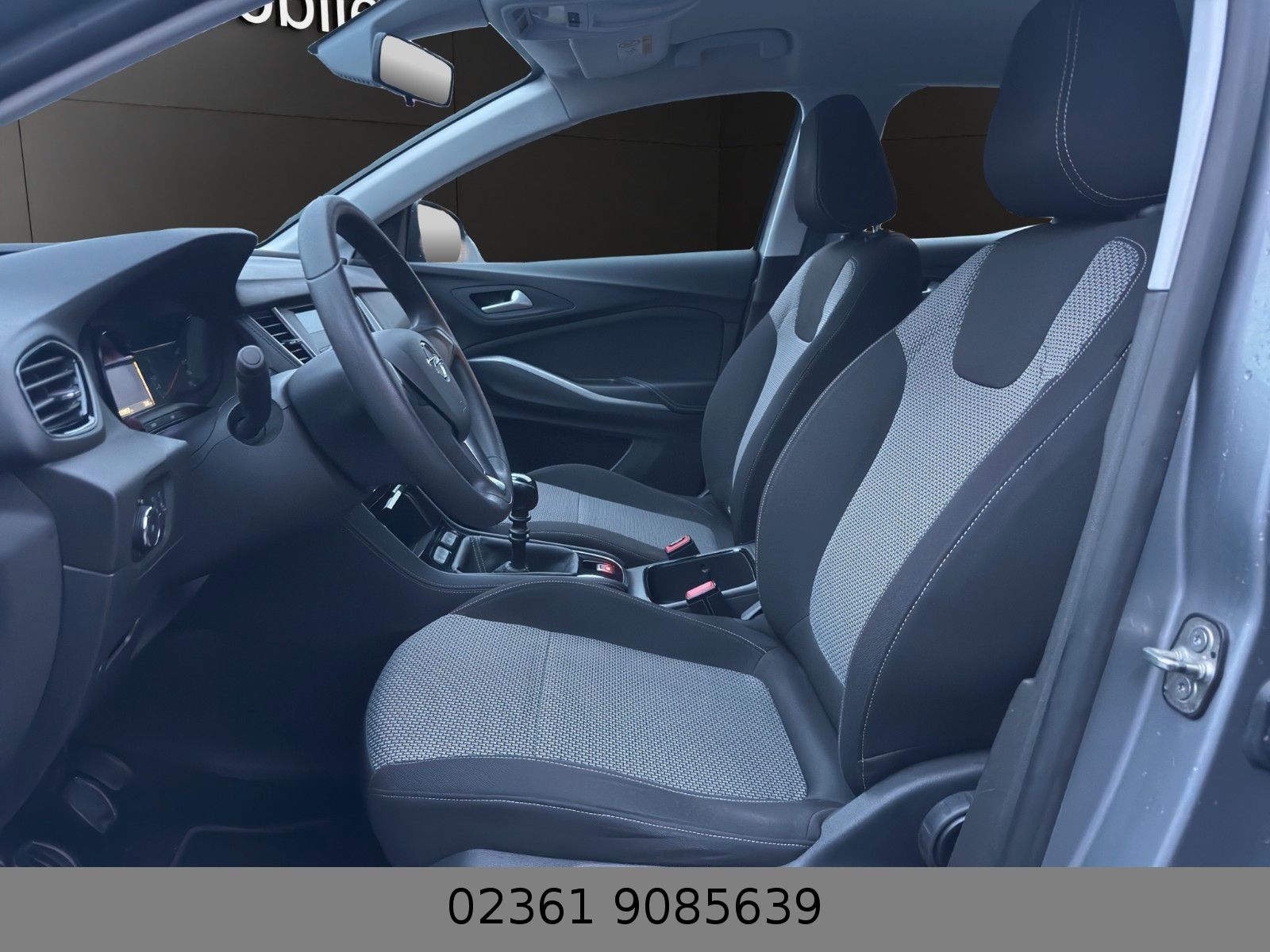 Fahrzeugabbildung Opel Grandland (X) 1.2 Selection /Start Stop/