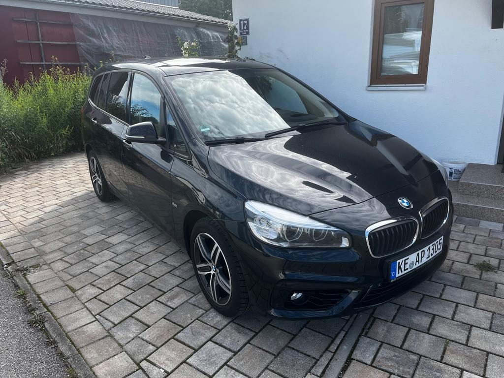 BMW 220