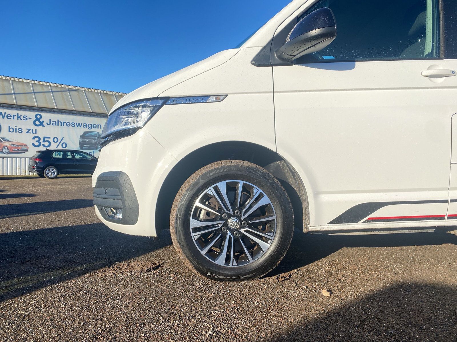 Fahrzeugabbildung Volkswagen T6 Multivan 2.0 TDI DSG 4M Edition BEHINDERTENGE