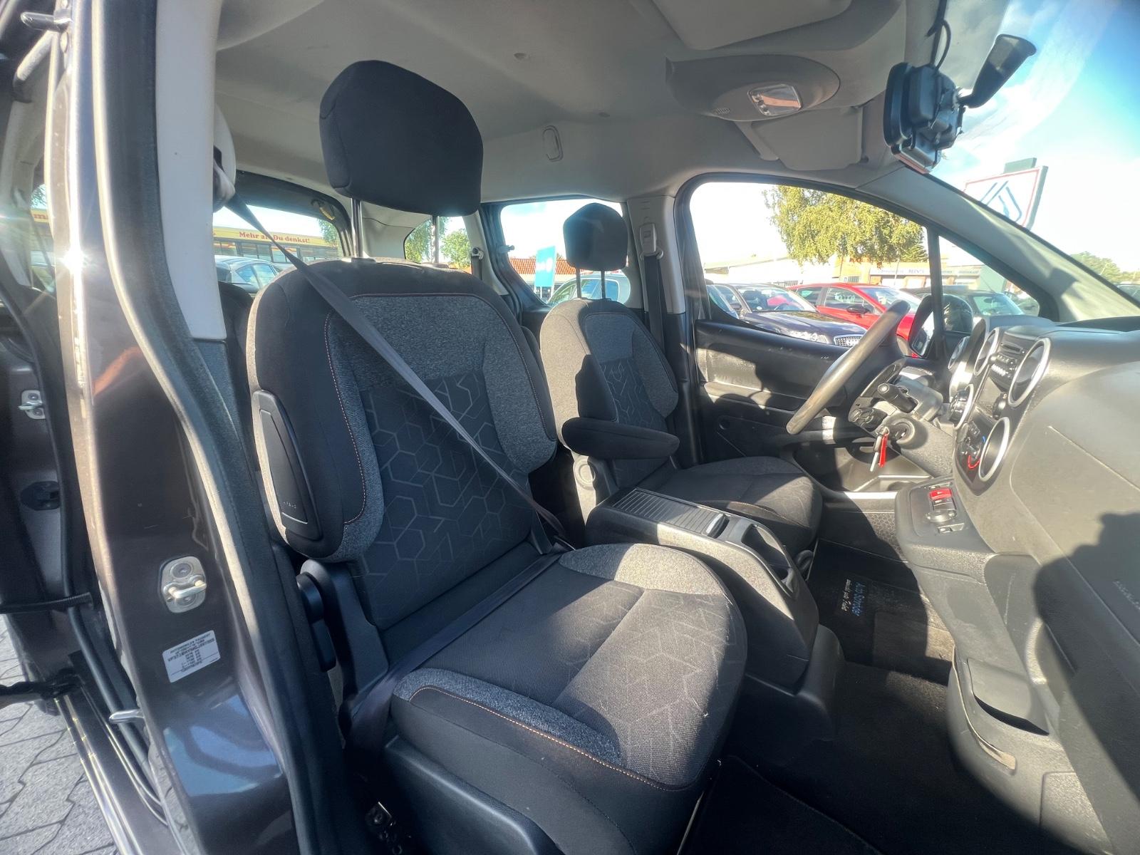 Peugeot Partner Tepee Active Automatik SHZ Klima Tempoma