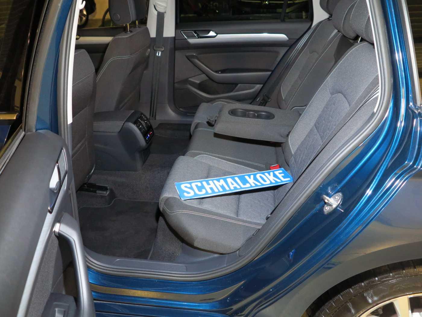 Volkswagen Passat Variant 2.0 TDI SCR DSG7 Business Navi