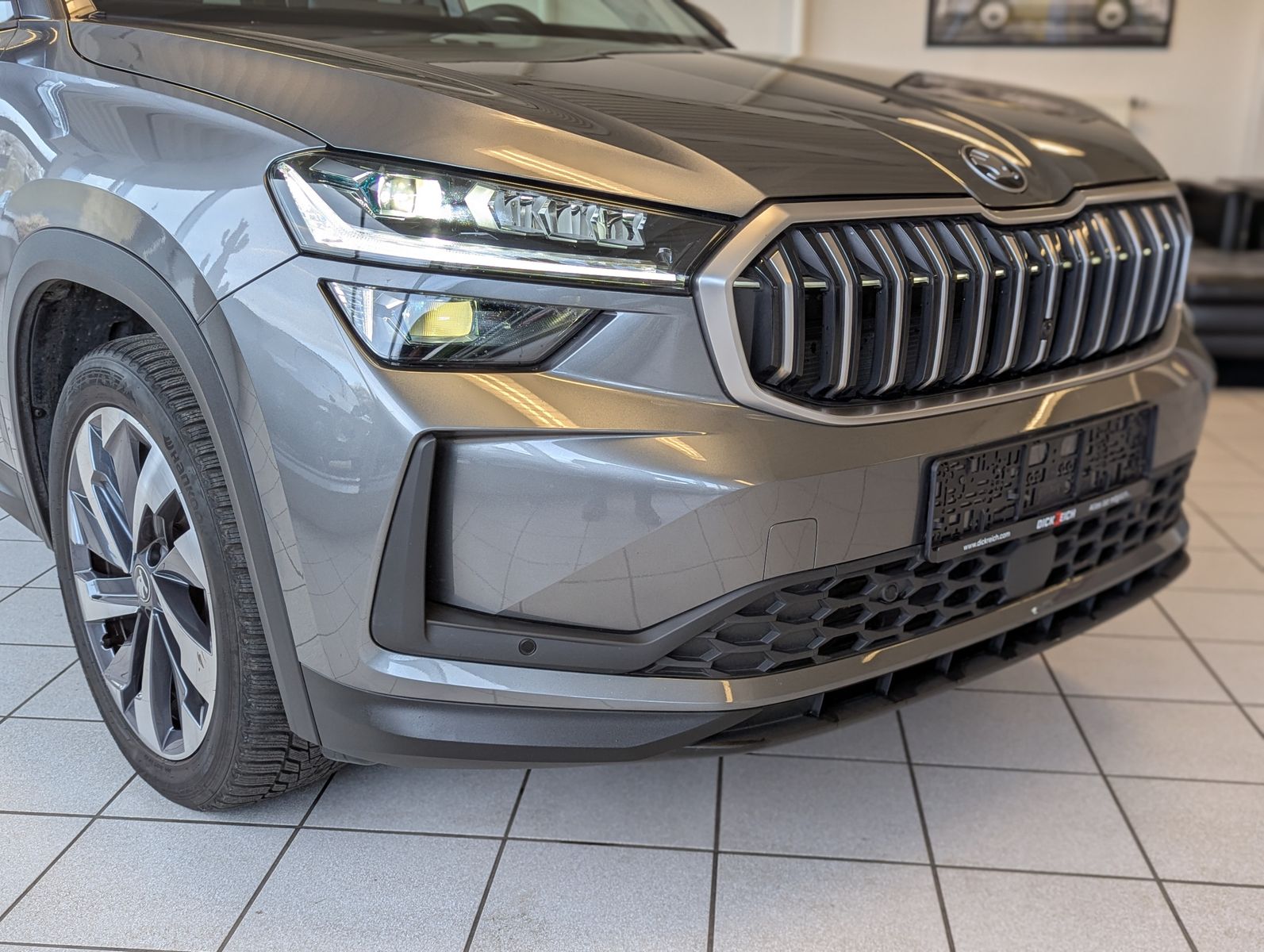 SKODA Kodiaq 2.0 4x4 Selectio Pano Matrix StHz AHK 19" - Image 9