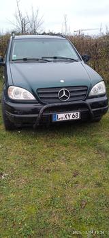 Mercedes-Benz ML 320 - - Mercedes-Benz ML 320 mit LPG-Antrieb