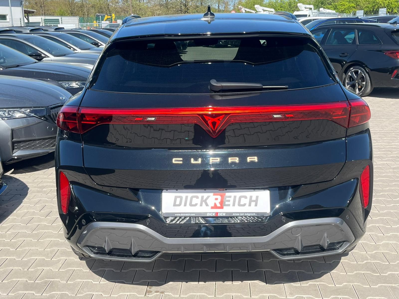 Immagine del veicolo CUPRA Terramar 1.5 eTSI Dinamica Edge package HUD 19"