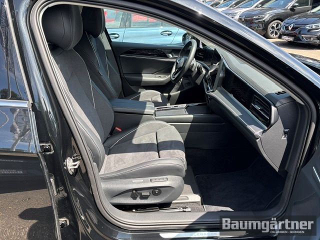 Fahrzeugabbildung Volkswagen Passat Variant Elegance 1.5 eTSI DSG ACC/Kamera/ - mit KI generiert/bearbeitet