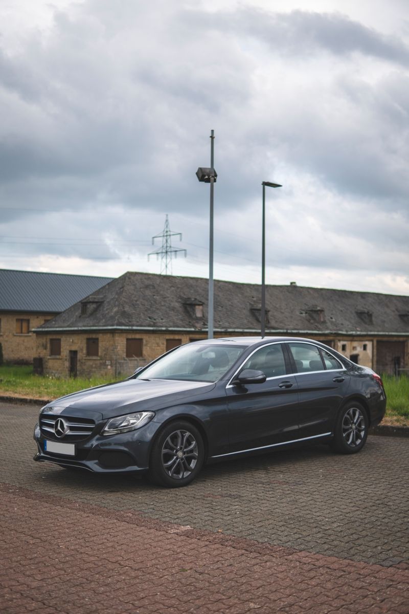 MERCEDES-BENZ C 180 Avantgarde