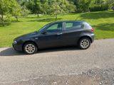 Alfa Romeo 147 1.9 JTD 8V M-Jet - Alfa Romeo 147: Jtd