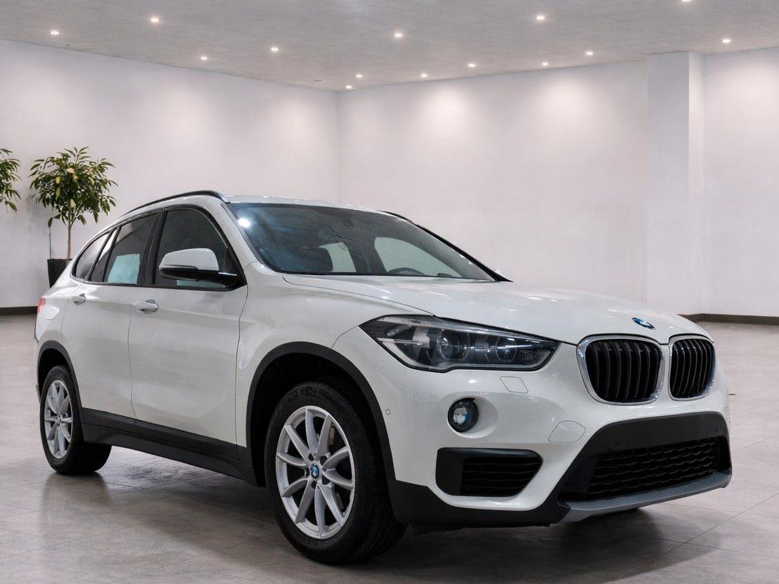 BMW X1 xDrive 18 d Advantage/Aut./AHK/Head up