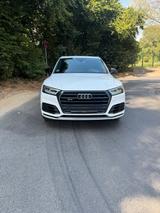 Audi SQ5 quattro | Standheizung | Scheckheft - Audi SQ5 in Düsseldorf