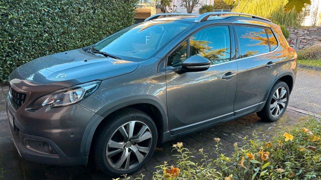 Peugeot ***Peugeot 2008,1,6 Blue HDI 120 Leder*Nav...