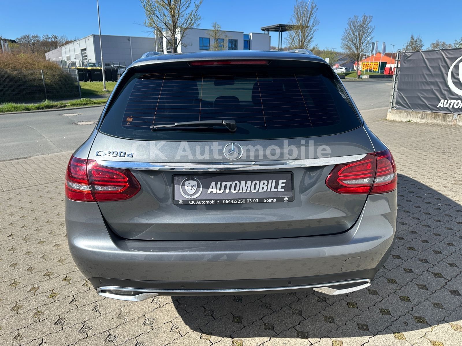 Fahrzeugabbildung Mercedes-Benz C200d T Avantgarde/Navi/LED/Kamera/AHK