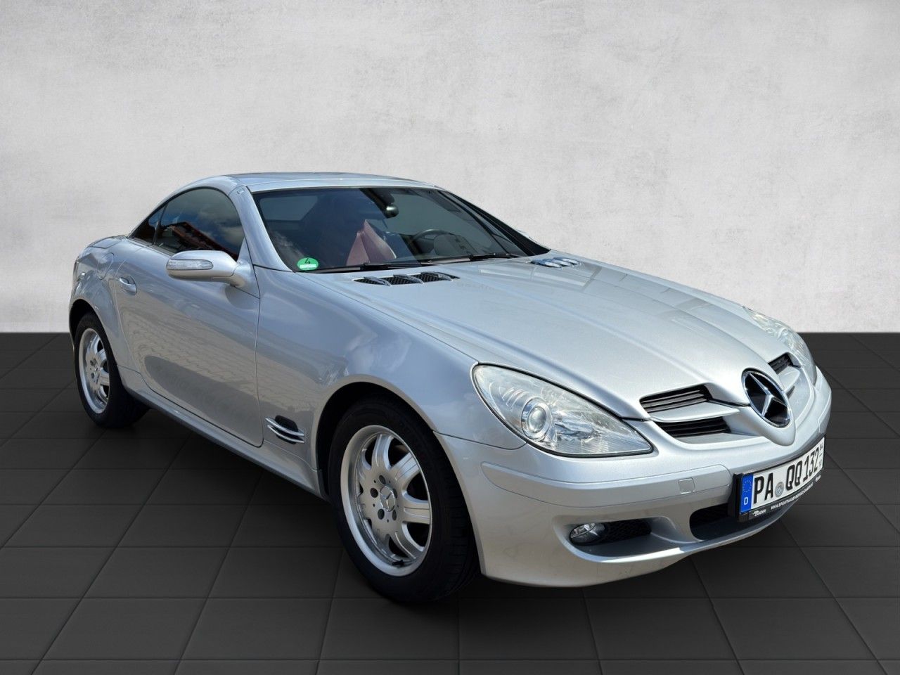 Fahrzeugabbildung Mercedes-Benz SLK Roadster SLK 200 Kompressor (171.442)