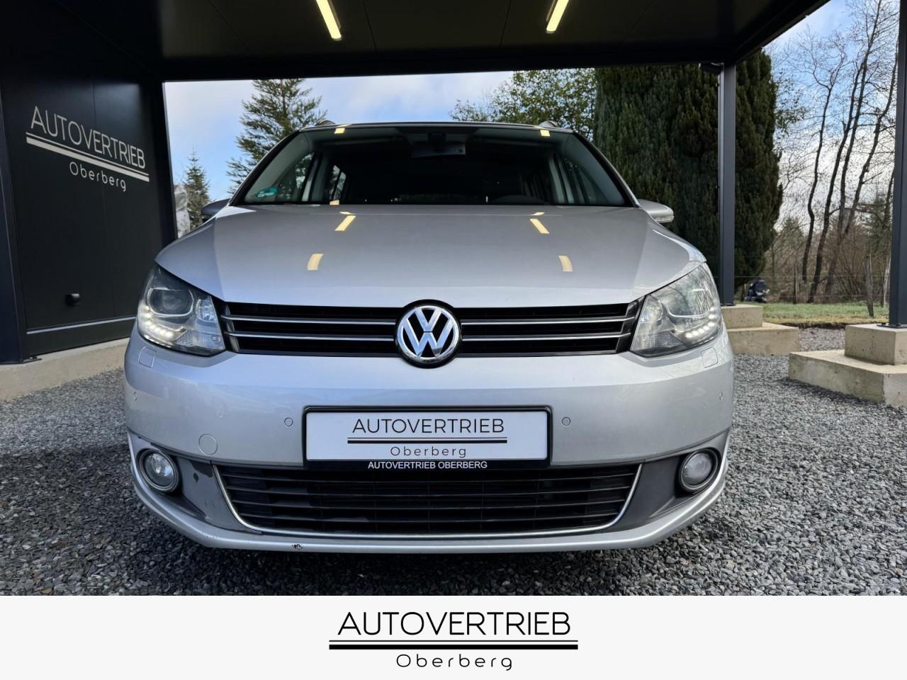 Volkswagen Touran 2.0 TDI XENON NAVI SHZ KAMER PANO 7-SITZE
