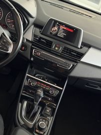 BMW 218 - 12