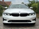 BMW 330 Baureihe 3 Touring 330 I Advantage*1ERH* - BMW: Weiß, 1er