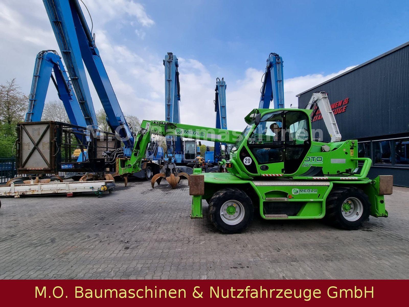 Fahrzeugabbildung Merlo Roto 38.16 S / SW / Gabel /Schaufel / Haken /