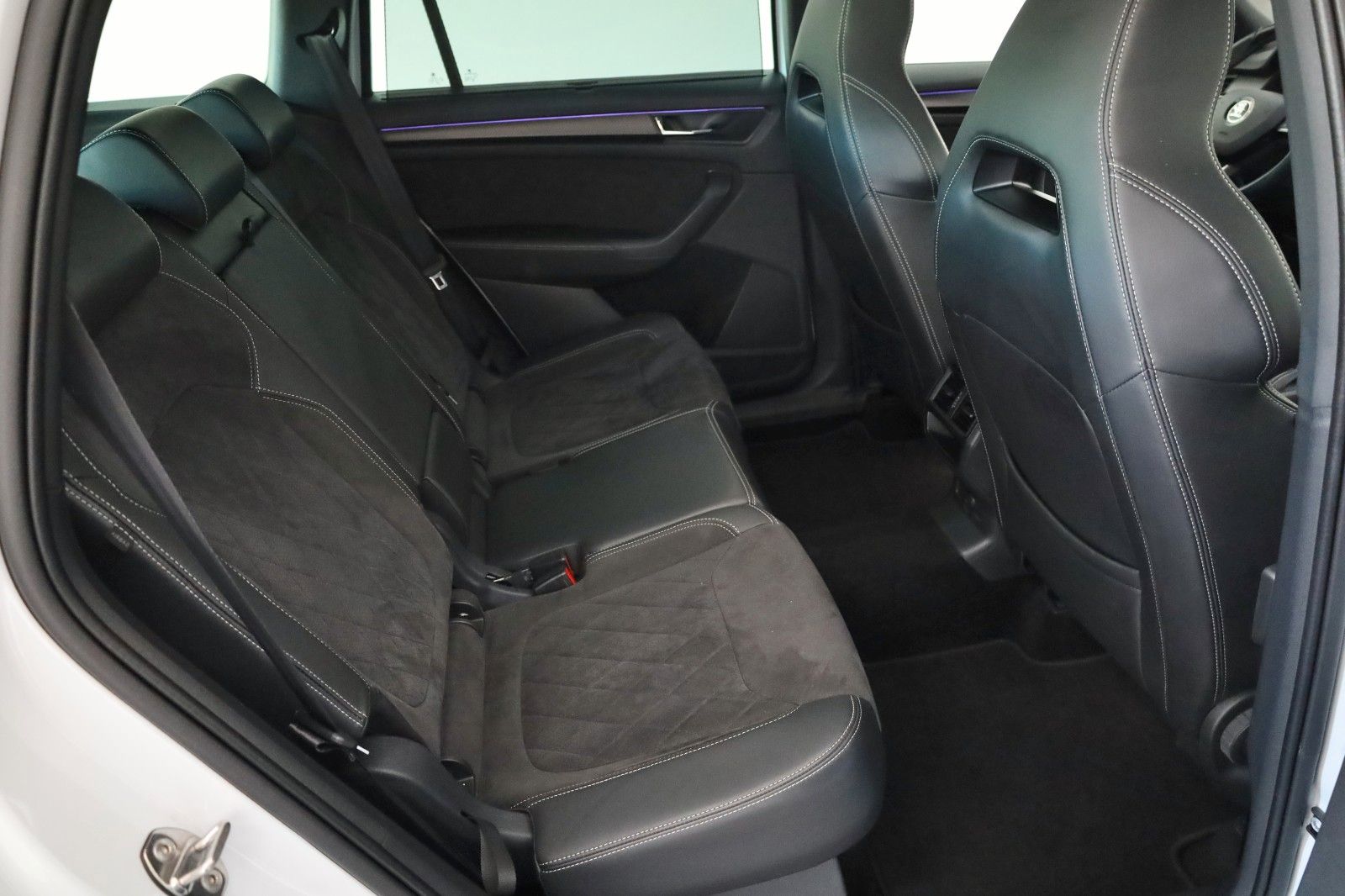 Fahrzeugabbildung SKODA Kodiaq Sportline 4x4 Leder,Navi,LED,PanDach,ACC