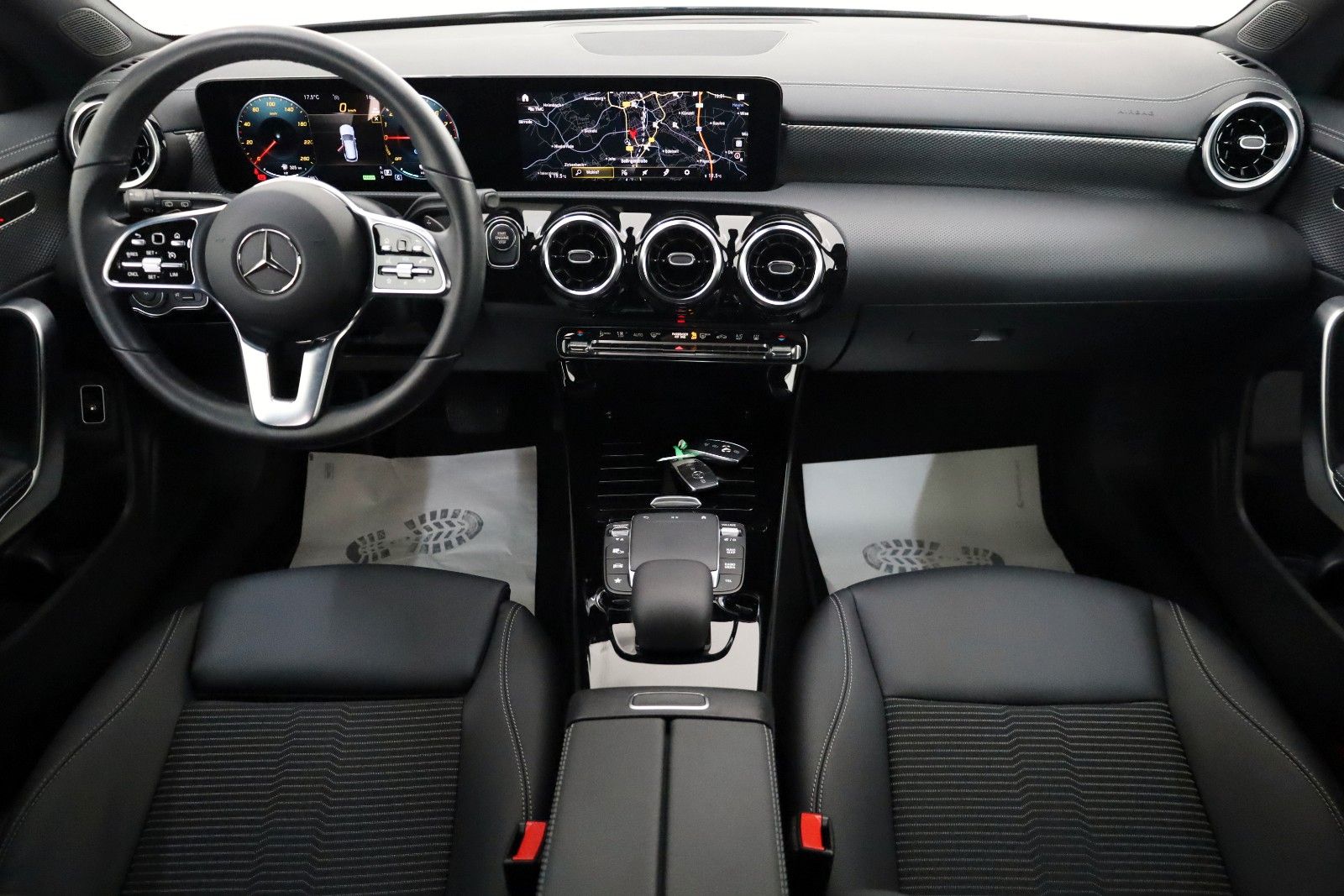 Fahrzeugabbildung Mercedes-Benz CLA 250e SB T.Leder,Navi,LED,Kamera,Park Paket