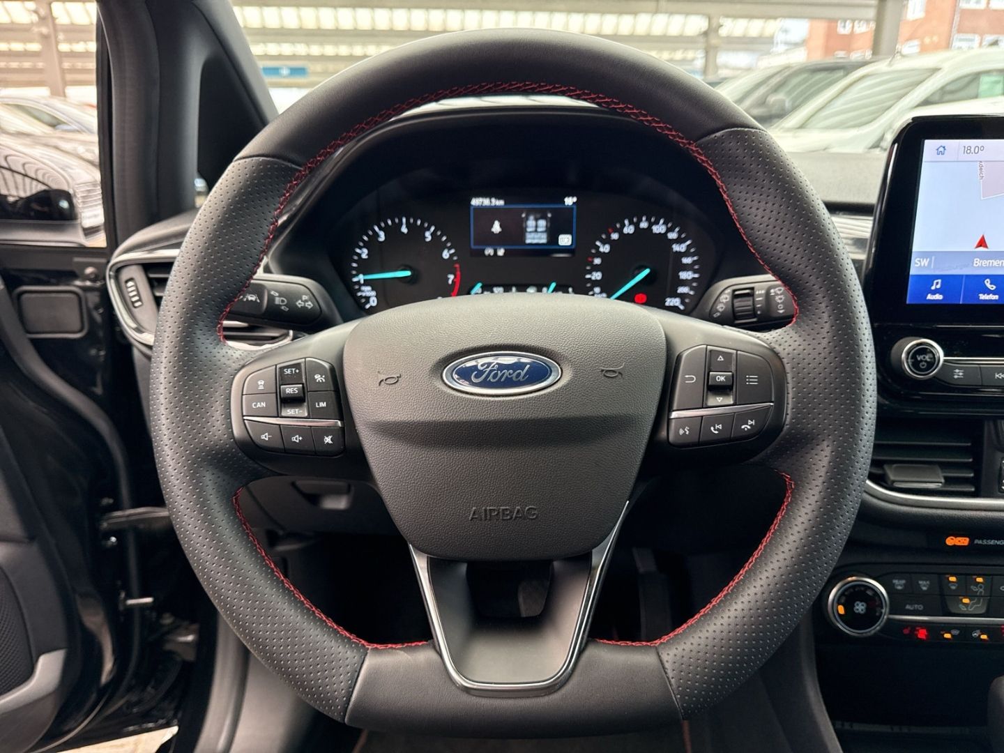 Fahrzeugabbildung Ford Fiesta ST-Line 1,0 Mild-Hybrid Kamera Navi DAB W