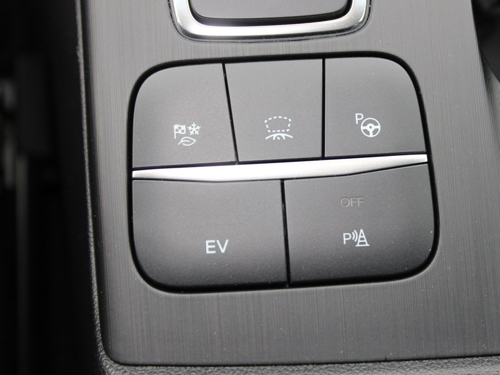 Fahrzeugabbildung Ford Kuga Plug-In Hybrid Titanium X 2,5 Duratec