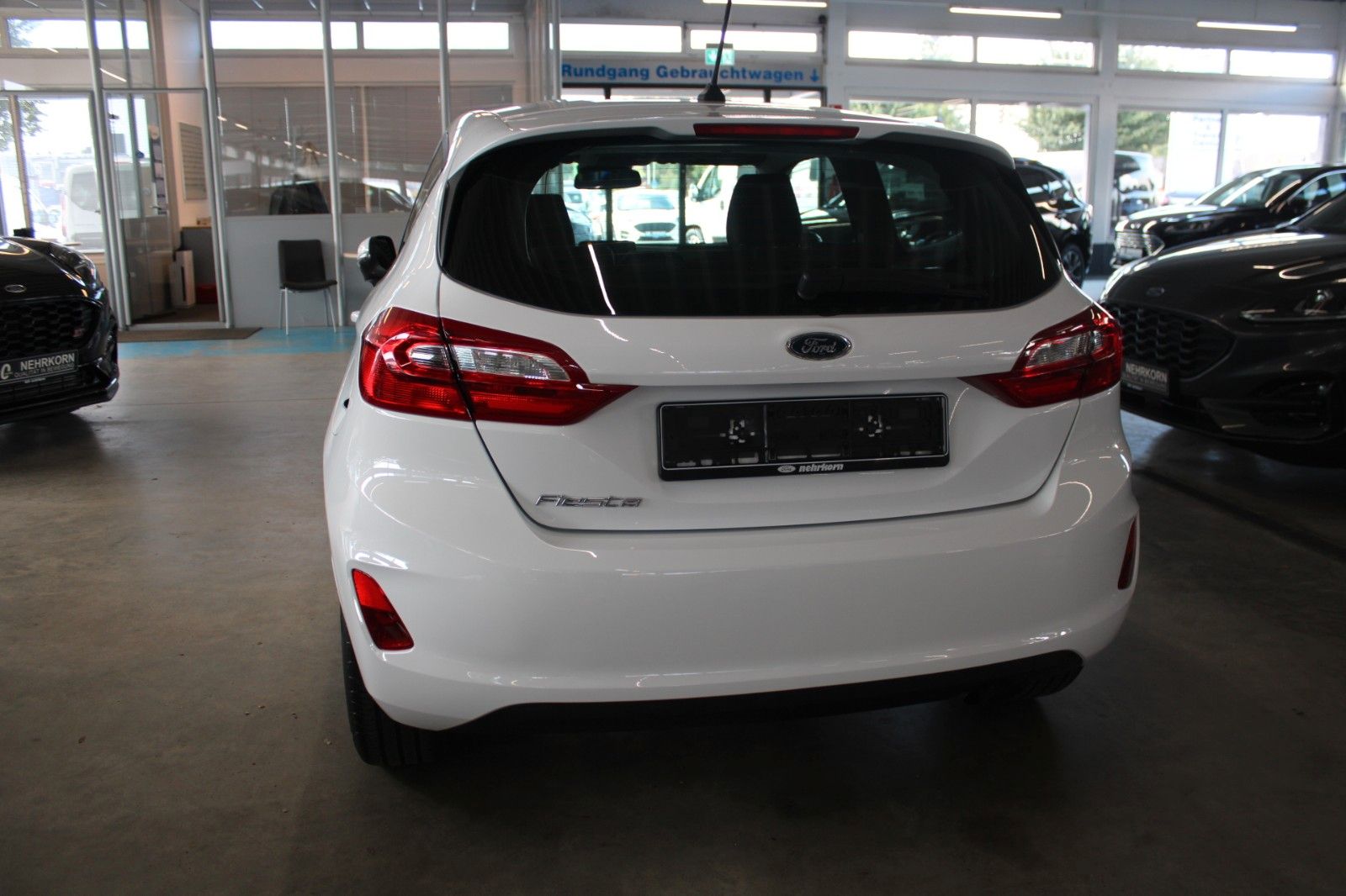 Fahrzeugabbildung Ford Fiesta Trend LED KLIMA WinterPaket DAB 1. Hand