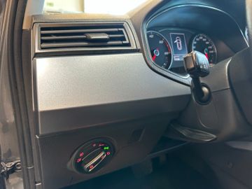 Seat Arona Style *ACC*NAVI*PDCLenkeingriff*LED*