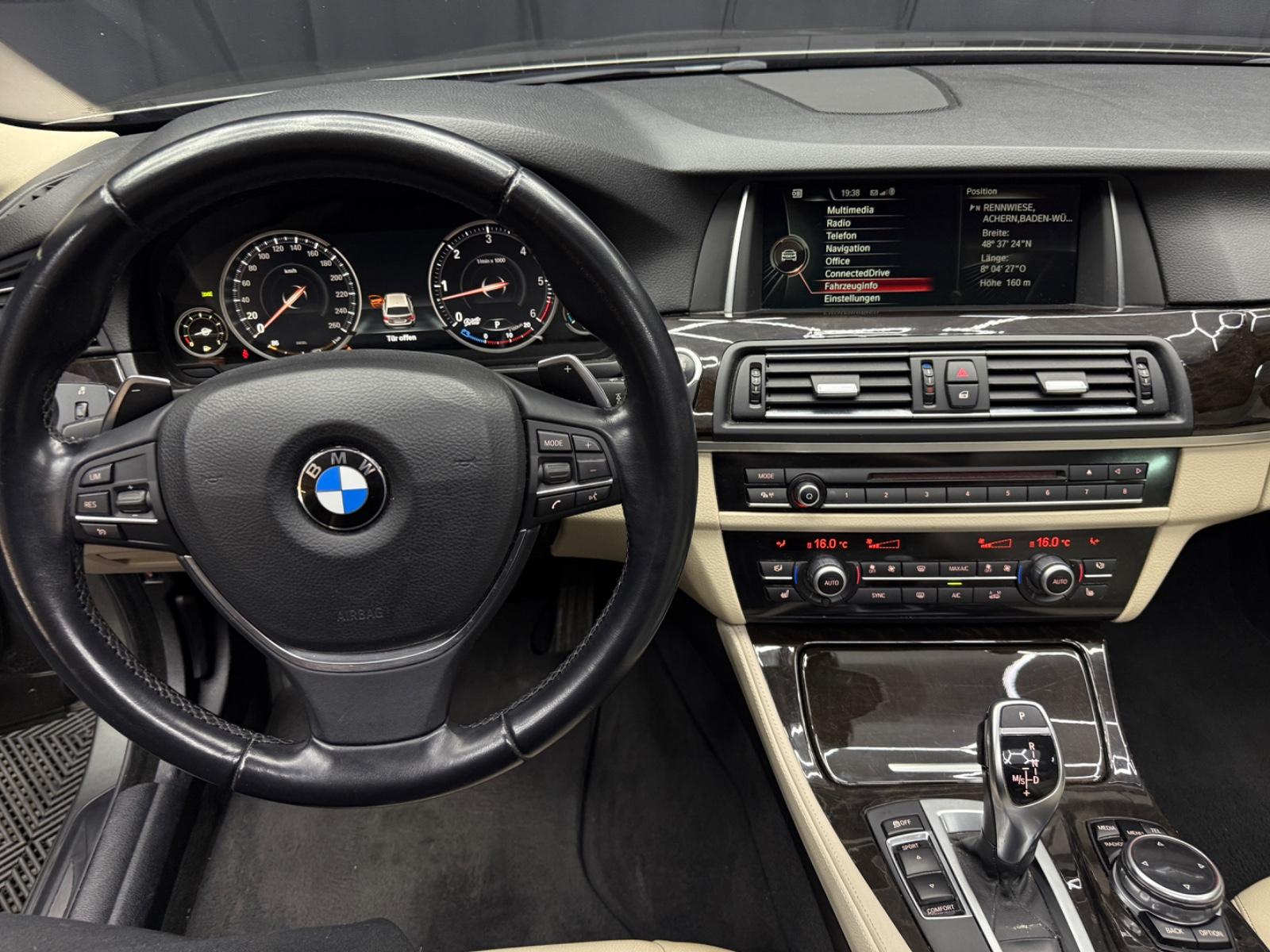 BMW 530D XDRIVE 258ch - TOIT PANORAMIQUE - CUIR DAKOTA - SIÈGES CHAUFFANTS - GPS PROFESSIONAL - SUSPENSION PNEUMATIQUE