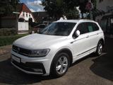 Volkswagen Tiguan 2.0 TSI DSG Highline 4Motion R-Line - VW Tiguan Gebrauchtwagen in Bremen