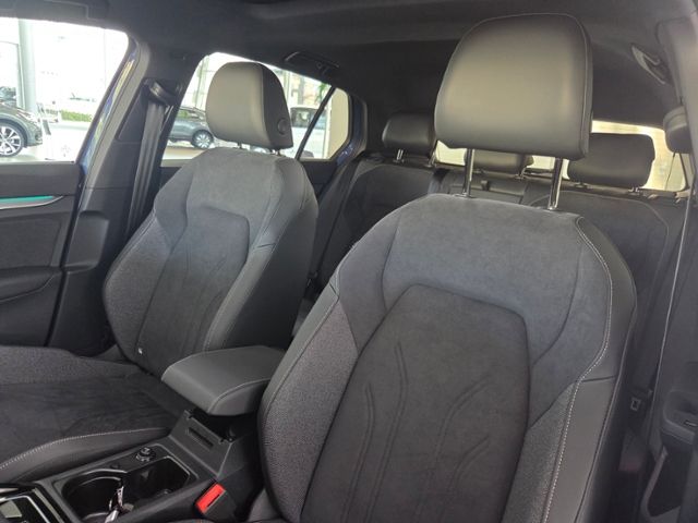 Golf Style 1.5 TSI LED+ PANO DCC AHK ERGO NAV AP