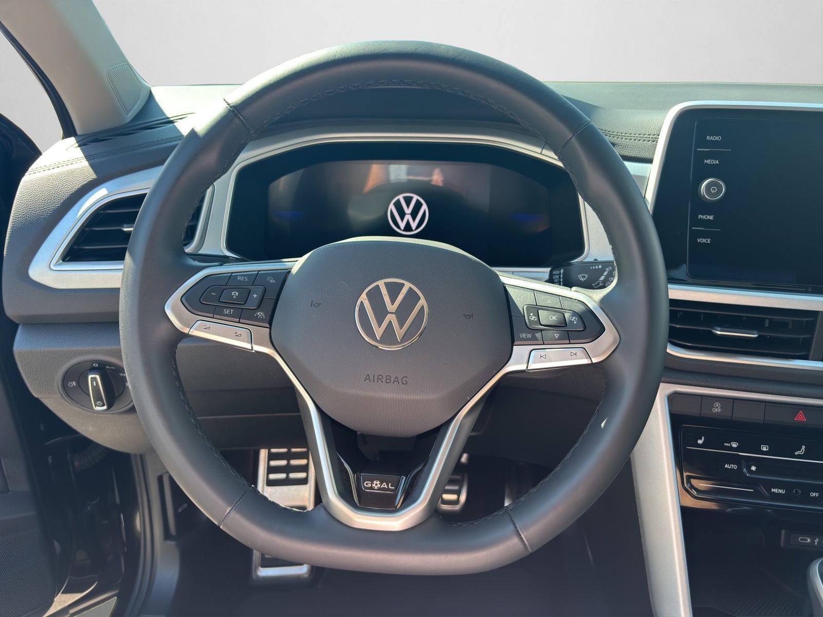 Volkswagen T-Roc - Bild 10