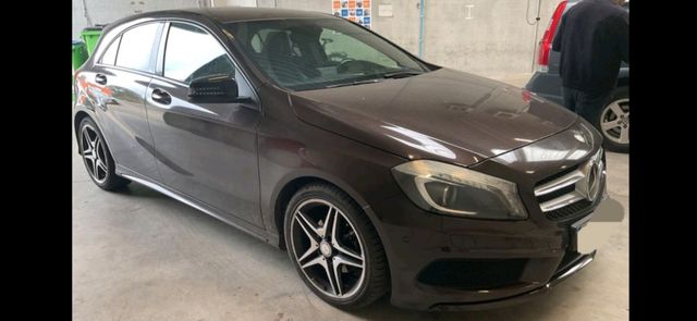 Mercedes-Benz A 200 A -Klasse A 200 CDI*AMG-LINE*Navi*Alu*Sche