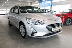 Fahrzeugabbildung Ford Focus Cool & Connect NAVI WinterPaket PDC CAM