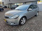 Kia cee'd / Ceed Sporty Wagon 1.4 CVVT Seven - gebrauchte Kia cee'd / Ceed aus dem Jahr 2011