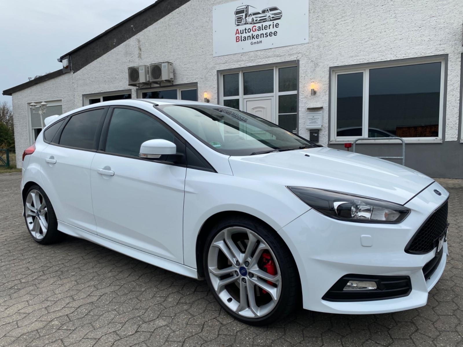 Ford Focus Lim. ST Leder*Sony*Sitz+LR Heizung*Recaro