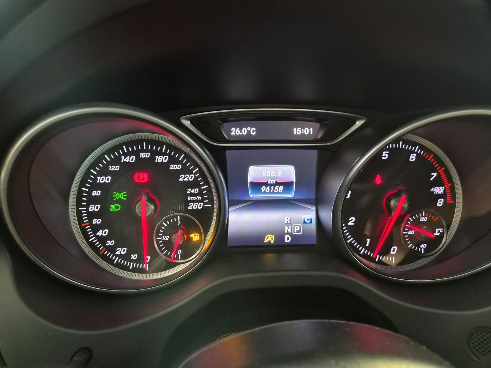 Fahrzeugabbildung Mercedes-Benz CLA 200 / Automatik / LED / AMG / GEPFLEGT