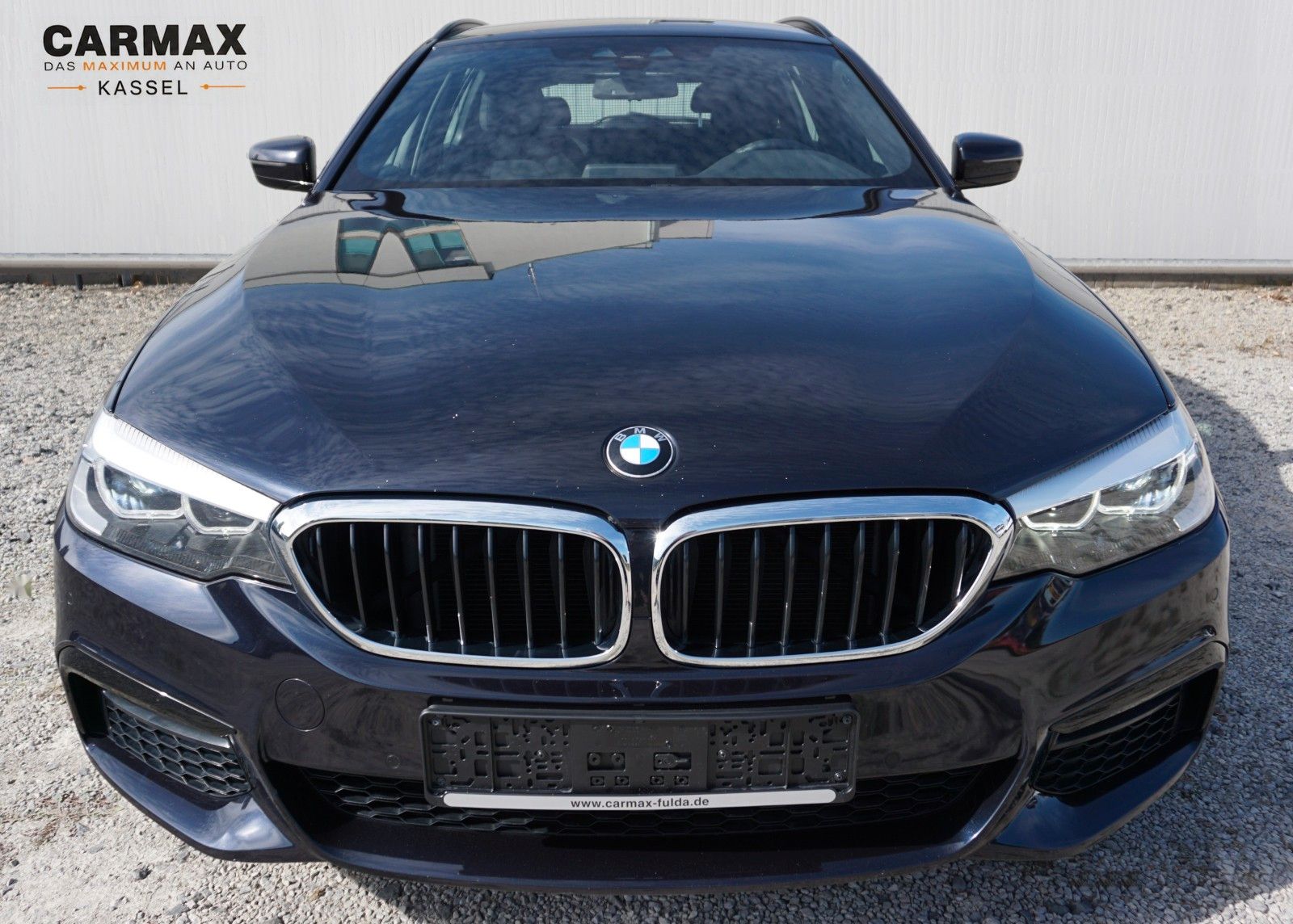 Fahrzeugabbildung BMW 520d xDrive Touring M Sport Navi,LED,Kamera,SH