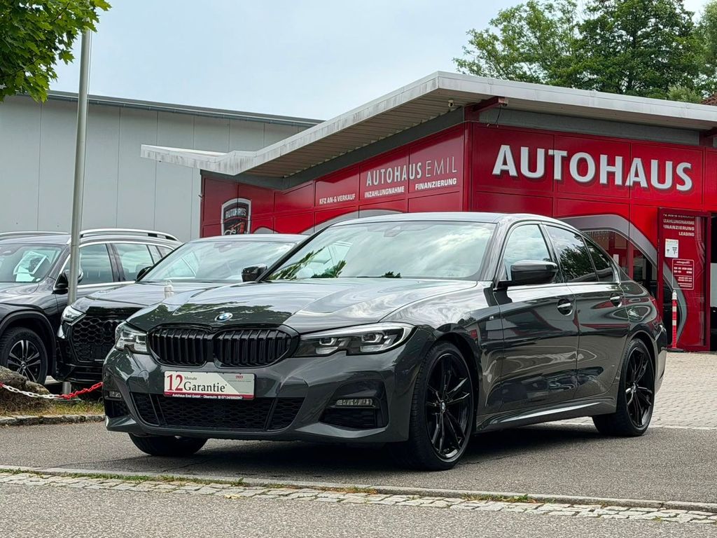 Image of BMW 320