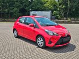 Toyota Yaris  1.4 D Edition  **WENIG KM** 1. HAND** - Toyota Yaris: 4d4