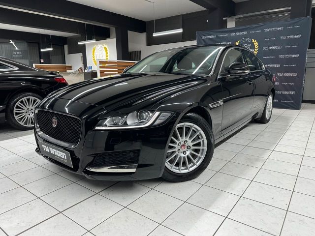 Jaguar XF 2.0d i4 Prestige 180cv my19 - IVA ESPO