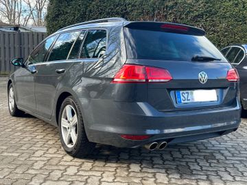 Volkswagen Golf - 7