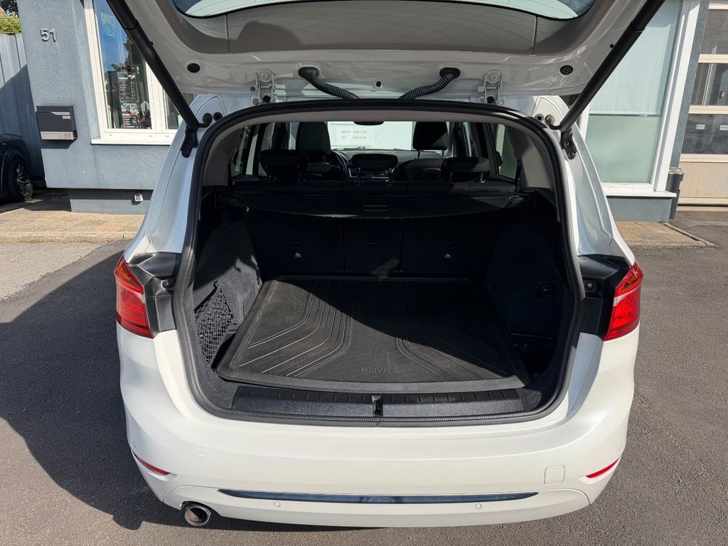 BMW 218 - Bild 12