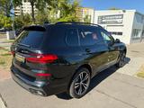 BMW X7 M50i Automatik - BMW X7 M50 aus 2021